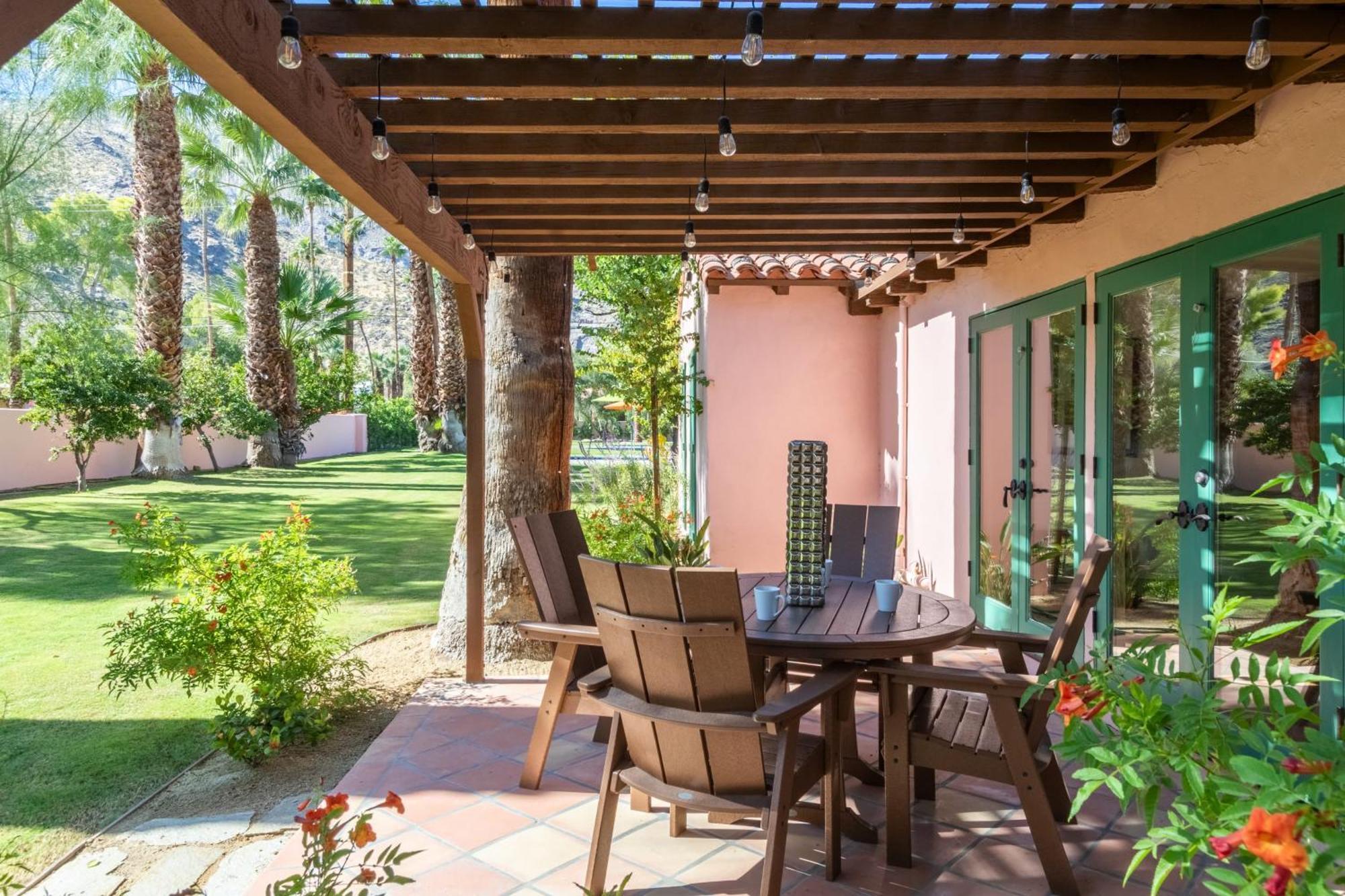 Casa Del Colibri' By Avantstay Luxe Estate W Pickle Ball Court 팜 스프링스 외부 사진