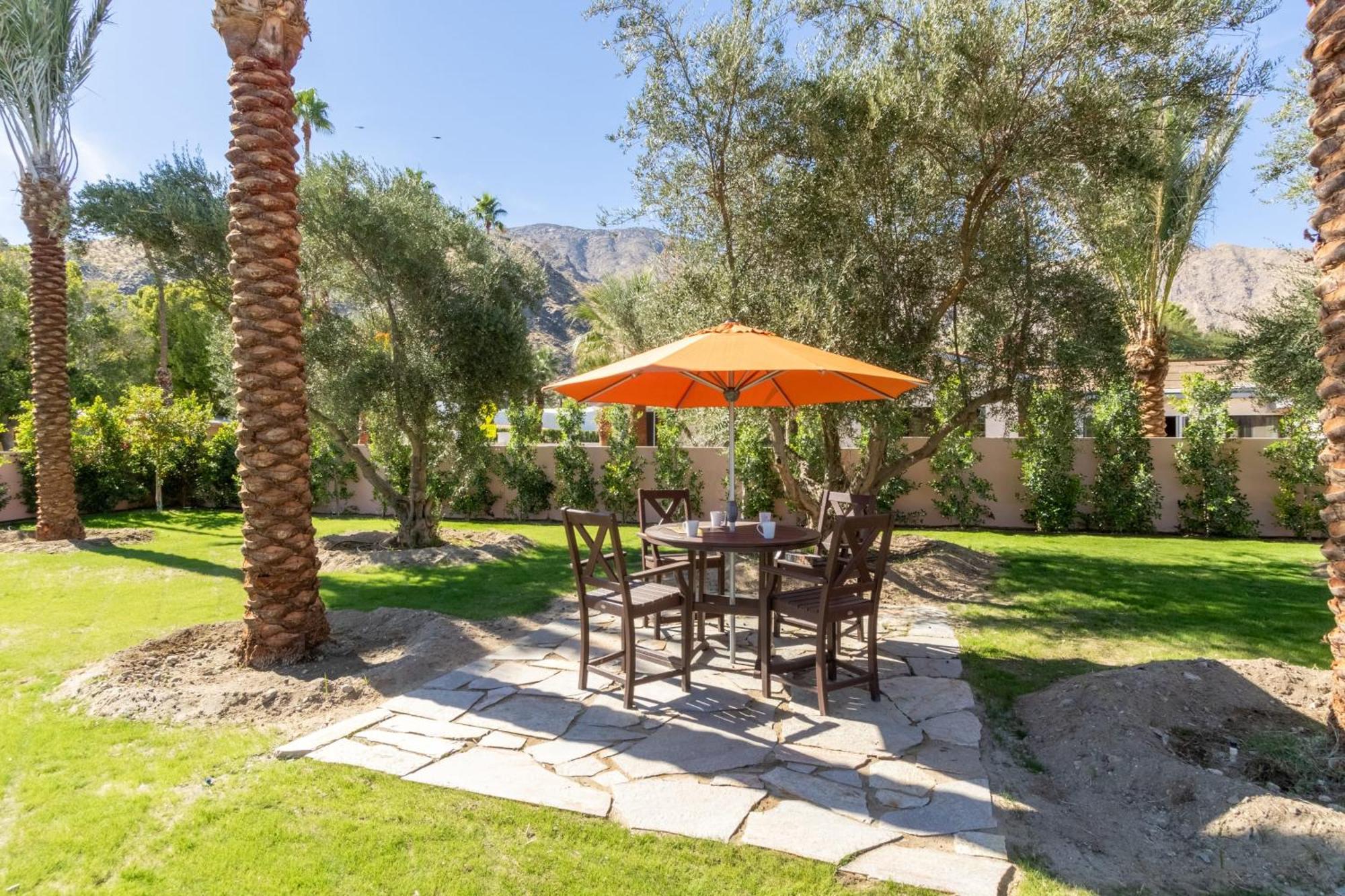 Casa Del Colibri' By Avantstay Luxe Estate W Pickle Ball Court 팜 스프링스 외부 사진